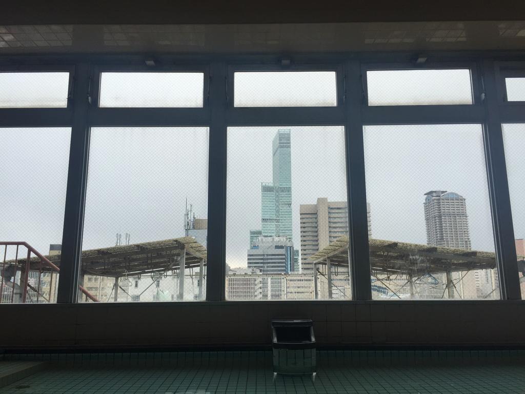 Business Hotel Shinbashi Osaka Eksteriør billede