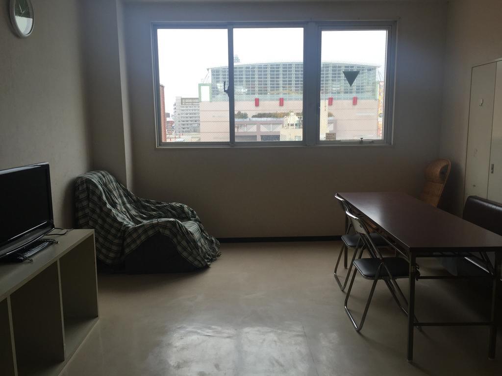 Business Hotel Shinbashi Osaka Eksteriør billede